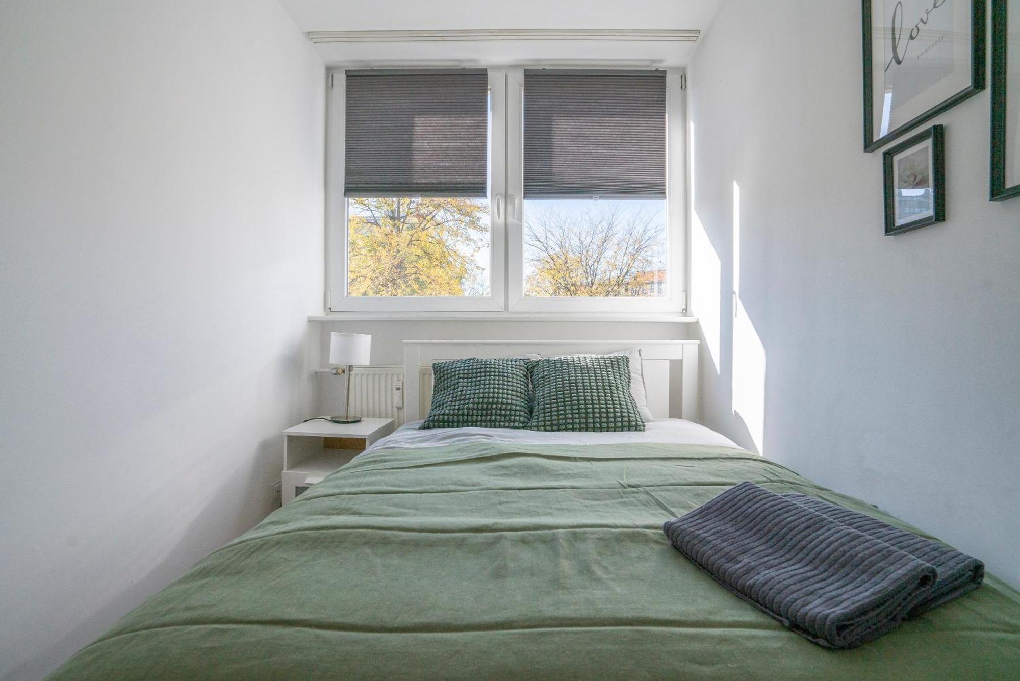 Apartament Flower Check In 24h