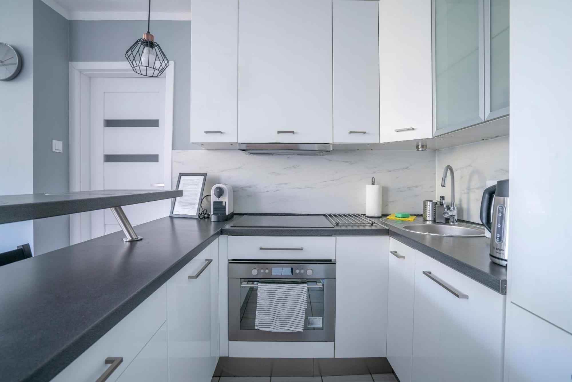 Apartament Flower Check In 24h *